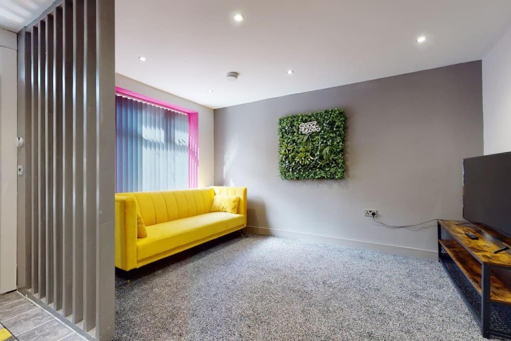Neat Retreat Graig Pontypriddヴィラ エクステリア 写真