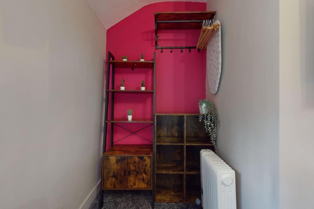 Neat Retreat Graig Pontypriddヴィラ エクステリア 写真