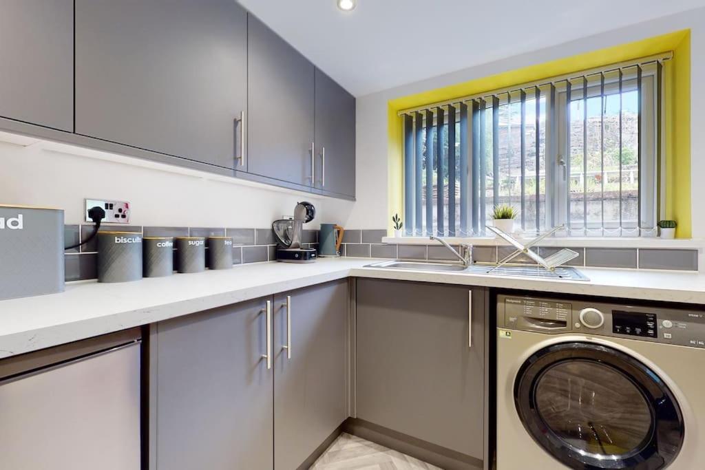 Neat Retreat Graig Pontypriddヴィラ エクステリア 写真
